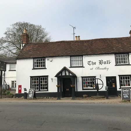 Bull Inn Reading Exteriér fotografie